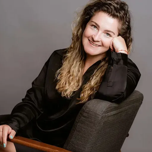 Integrative Ketogenic Research and Mental Health with Dr. Erin Bellamy! 902