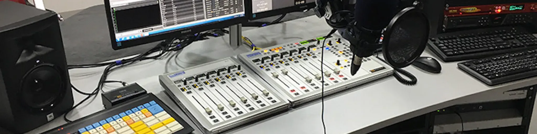RADIO KFM
