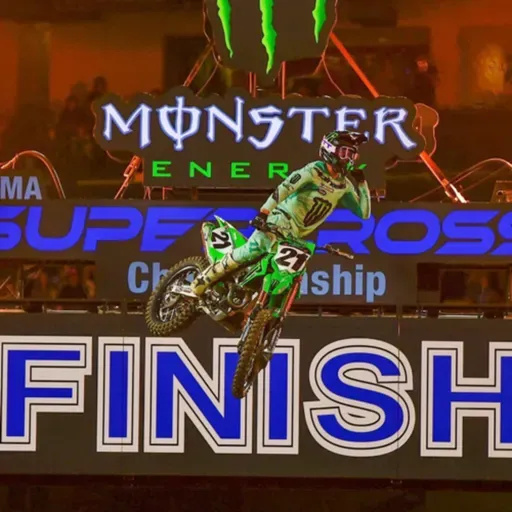 «После клетчатого флага». Сезон 2022 года. Эпизод 7.