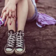 "Minha filha de 18 anos é virgem. Como devo falar de sexualidade com ela?"
