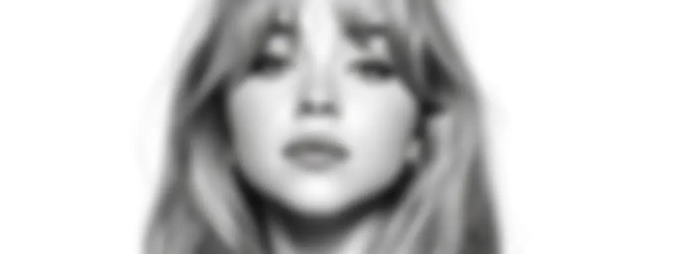 Sabrina Carpenter - Biography Flash