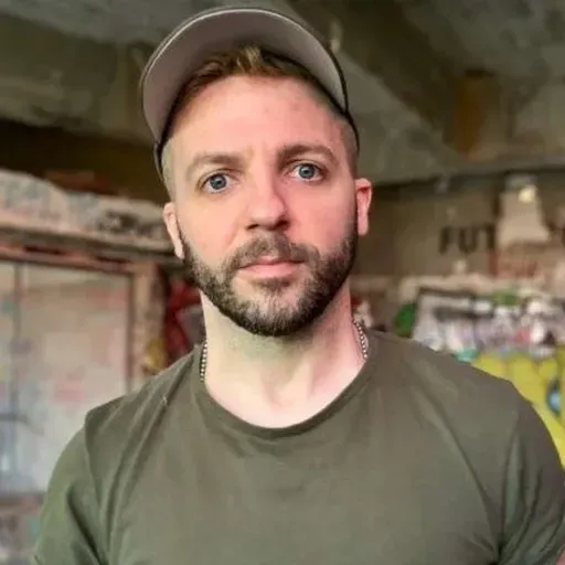 #97 – Blake Pfeil, Kingston, New York