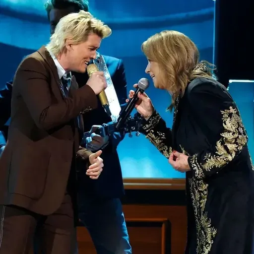 Sin Rodeos - Vince Gill gana el Premio Willie Nelson a la Trayectoria - 27/11/25