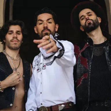 180 grados - Siloé, Construimos Escaleras, Estrogenuinas y Sidecars - 05/02/26