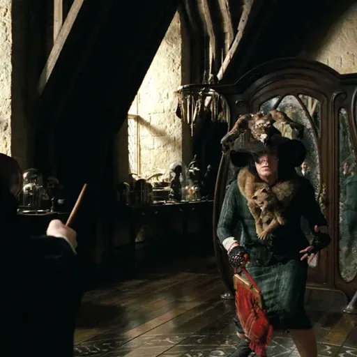 3.7 Gardıroptaki Böcürt