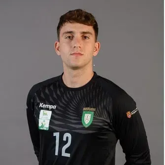 Anaitasuna busca una importante victoria en su visita a Benidorm