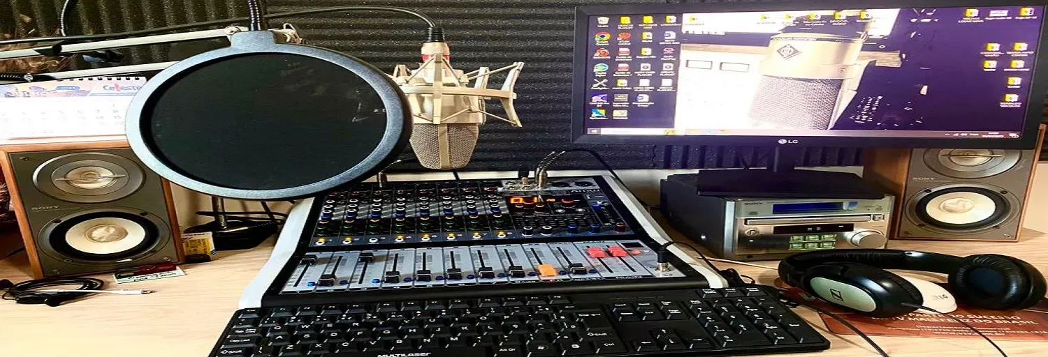 Rádio Louve Mais