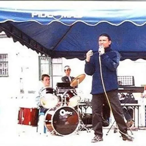 Duele estar sin ti  (1).mp3