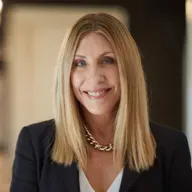 Elite Guest, Victoria McCooey Transformational Divorce Coach Top 5 things you need to know when divorcing a narcissist