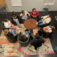 Ten Good Minutes With The Extrav Ladies!