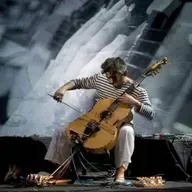 Kora, n'goni i la guitarra sarda de Paolo Angeli