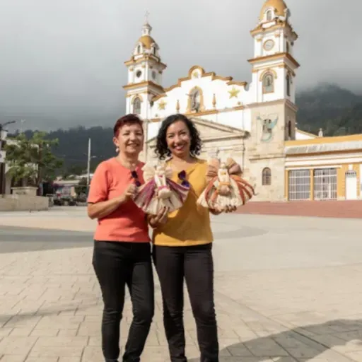 Colombia Artesanal - Cundinamarca - Yenni Pardo y Adela Mora