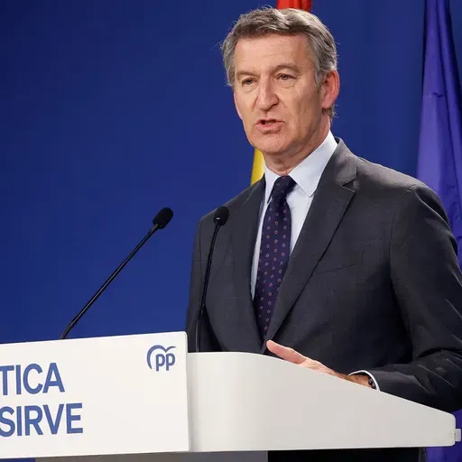 Tertulia: La invitación de Feijóo a una moción de censura