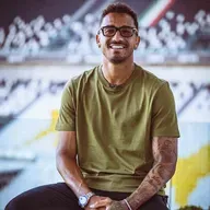 Danilo, da seleção e do Fla: inteligência em campo