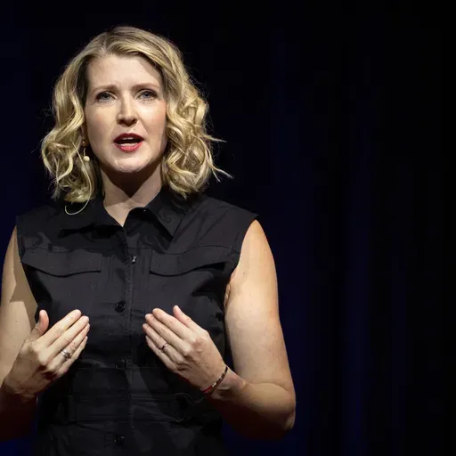 How to speak up — even when you don’t want to | Sarah Crawford-Bohl