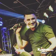 A Full | Cesar Cadaillon en el jueves de Locutores