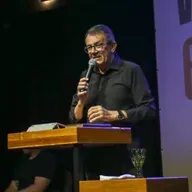 Deus Acredita em Você | Por Pr. Adilson Taskilla