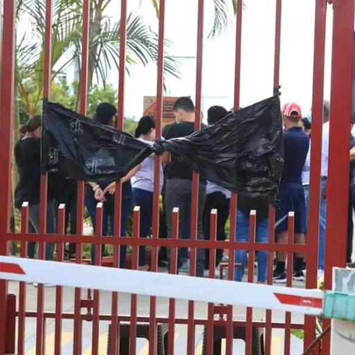 Vecinos exponen cuál fue el origen del altercado que terminó en la muerte de un residente en Atanasio 3 y condominio da su versión del hecho