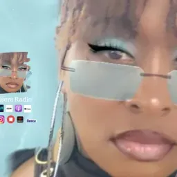 Yaya Diamond Radio