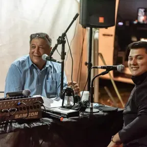 FM CRUZ DEL SUR