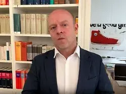 Arndt Kempgens: Was Betroffene gegen Deepfake-Pornos tun können und sollten