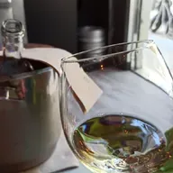 755 Llena esa copa en tu mano
