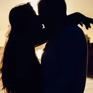 Corazón débil no conquista dama hermosa