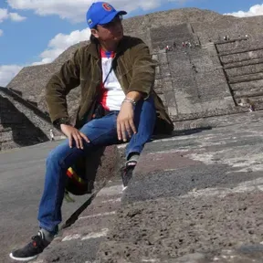 EN PLENO VUELO RADIO QUILLA
