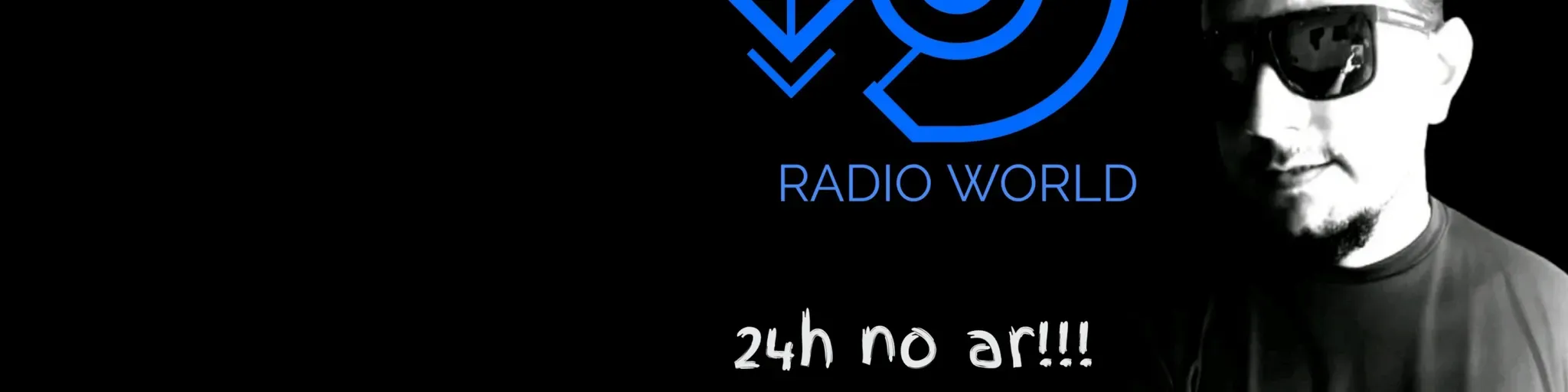 RADIO  WORLD MUSIC BOX