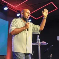 VOCÊ CARREGA A SOLUÇÃO - PR. ALEX GUEDES