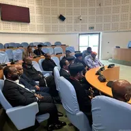 እንወያይ፤«የጦርነት ዳመና»