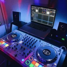 RADIO LATINA MIX
