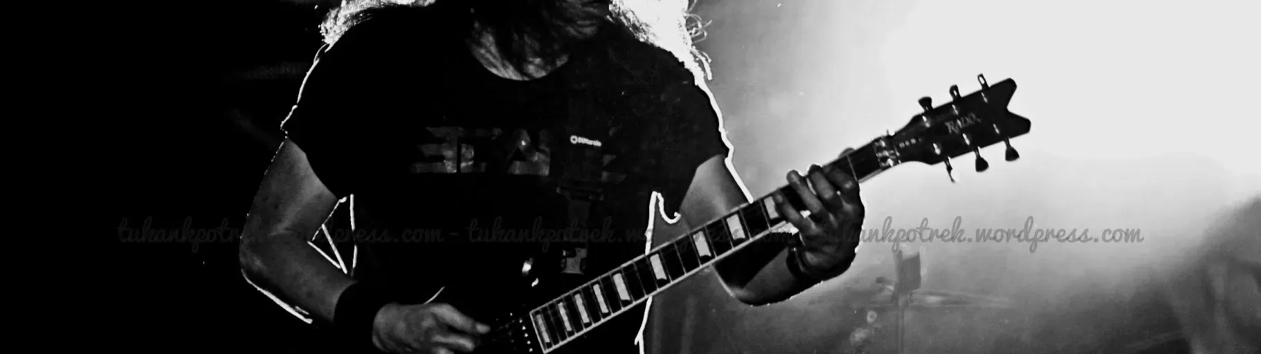 METAL POR UN TUBO