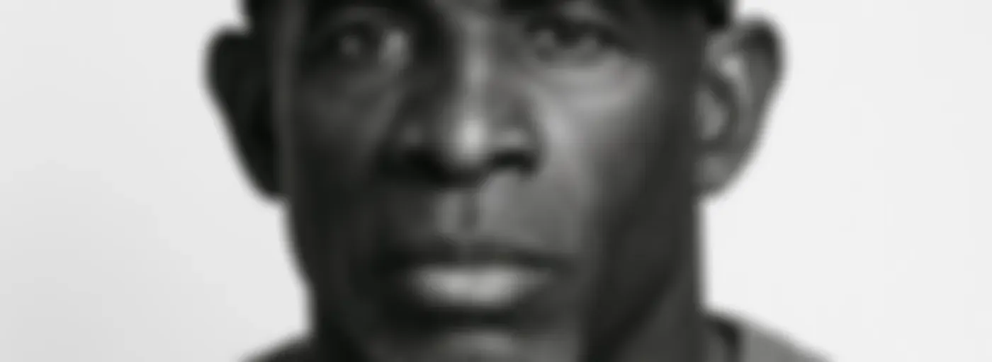 Deion Sanders  - Biography Flash