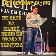 Quem dizes que eu sou?