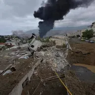 Conflito entre Armênia e Azerbaijão já atinge áreas civis