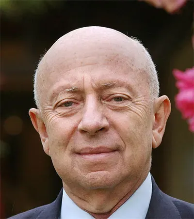 Zeev Jabotinsky, avec l’ancien ambassadeur à Rome et à Paris et ancien conseiller du premier ministre Itshak Shamir, Avi Pazner