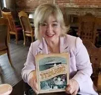 MASTERING THE ART OF STORYTELLING: TIPS FROM AUTHOR/JOURNALIST VERONICA HINKE