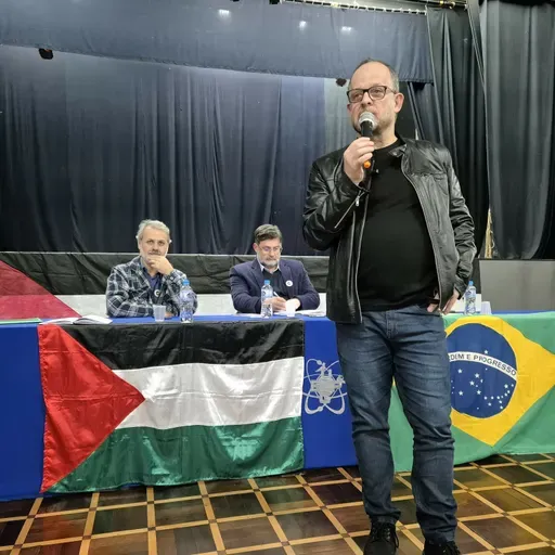 #403 | 'Regime sionista tem de ser enterrado para paz Palestina' | Palestra: Breno Altman (Opera Mundi)