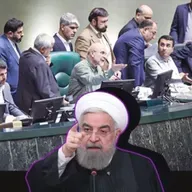 تشدید مهارناپذیر بحران در ولایت خامنه‌ای