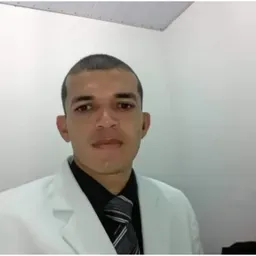 A vitória é sua em nome do senhor Jeová ó Deus altíssimo 