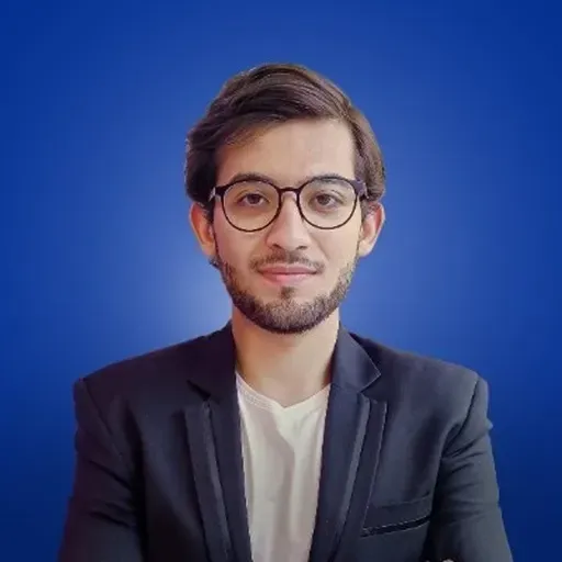 ما هو الميديا باير وكيف يُسوّق كاتب الإعلانات لنفسه: حوار مع مستشار الأعمال خالد بزماوي