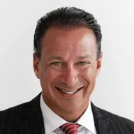 🎙️Business English with Authority & Security with Robert Siciliano | Real English Conversations Podcast for Global Professionals