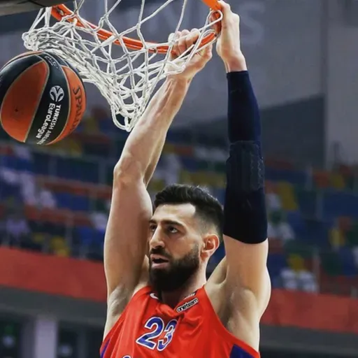 3 Kısa #52 | Fener’e Valencia çelmesi, Efes bildiğiniz gibi, Playoff mücadelesi 🔥
