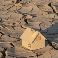Habiter sur un terrain argileux, le risque de retrait-gonflement des sols