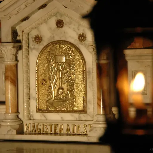 Sacrário porta de Deus