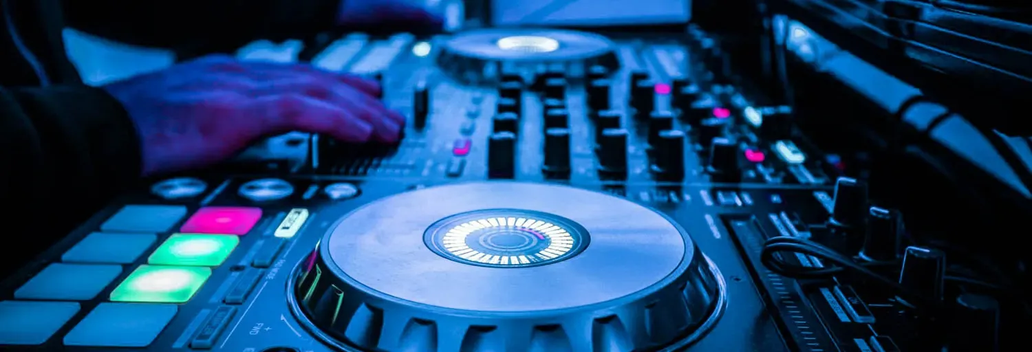 LUDZA FM