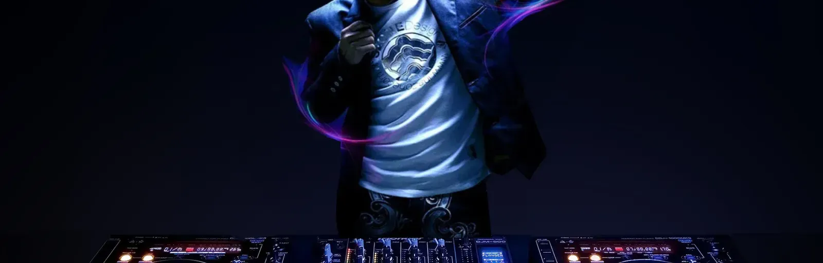 DJ.SAM.STORMS