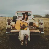 Noeline Hofmann's debut EP is a vision of Wild Rose Country