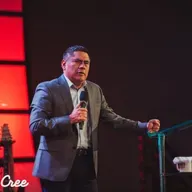 El verdadero servicio a Dios - Pastor: Jorge Peña.